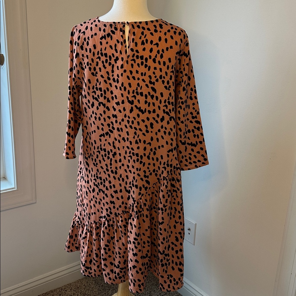 EUC Hayden Los Angeles Andy Asymmetrical Animal Print Swing Dress - Picture 4 of 5